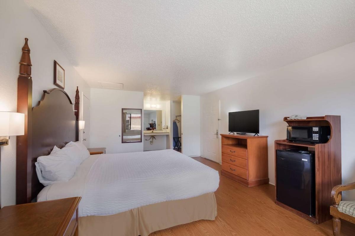 Americas Best Value Inn Lockhart Tx Exteriér fotografie